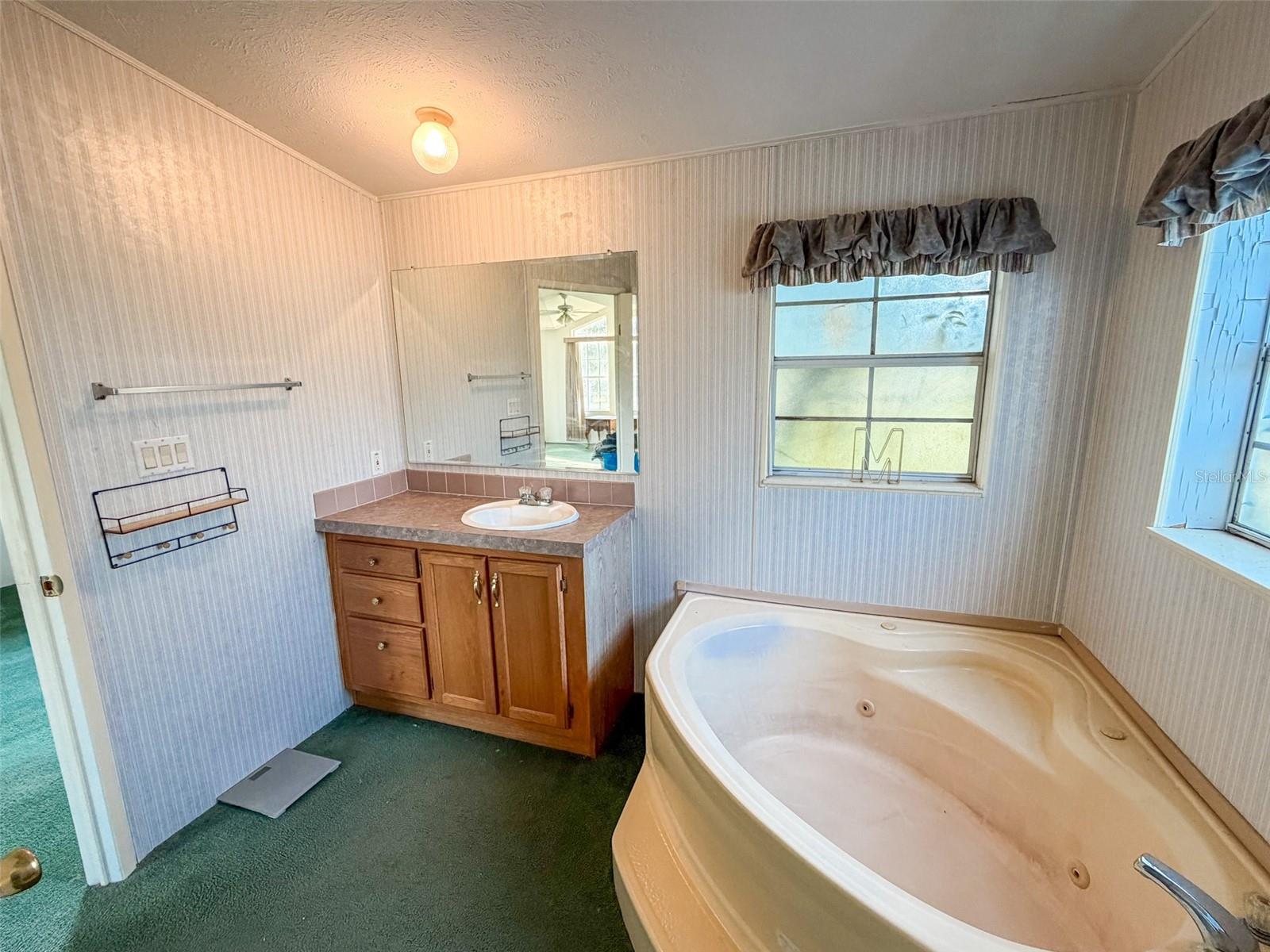 Image 20 of 36 For 16251 161st Court