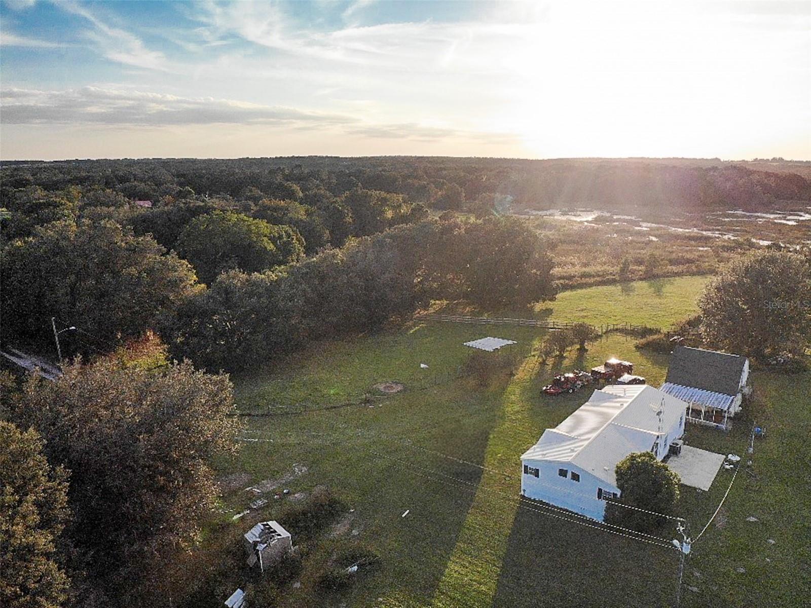 Image 31 of 36 For 16251 161st Court