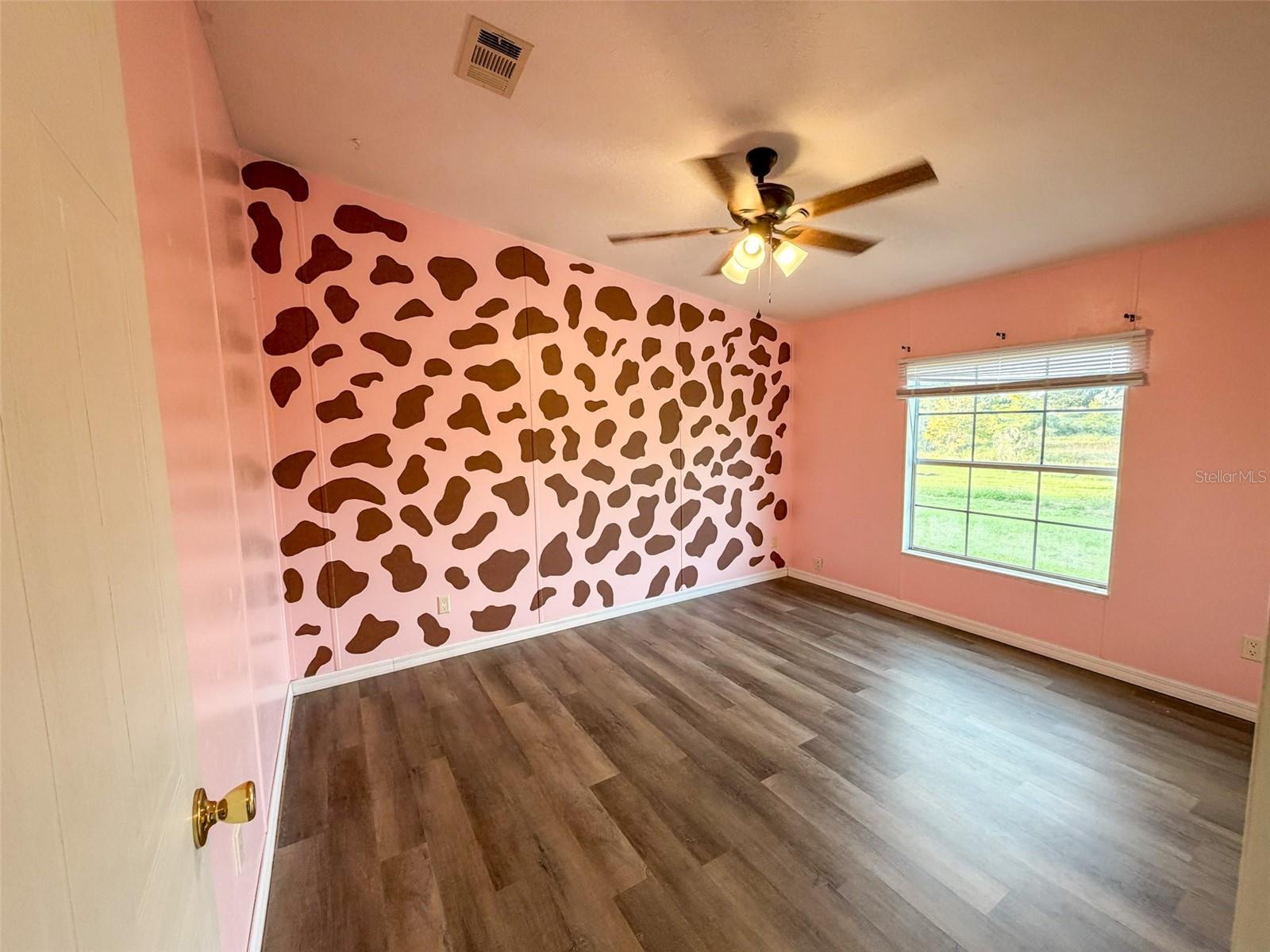 Image 8 of 36 For 16251 161st Court