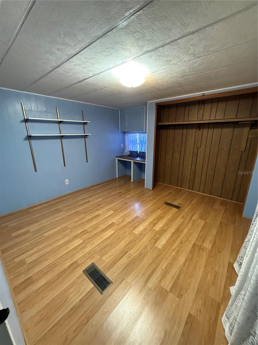 Image 26 of 35 For 17930 135th Avenue