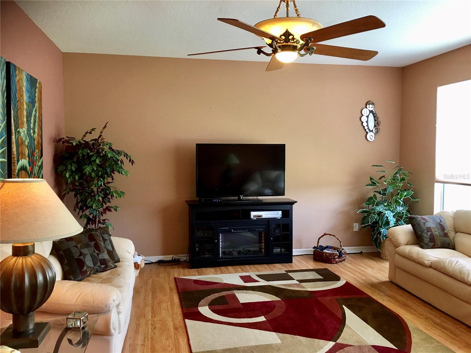 Image 15 of 41 For 1683 156th Lane