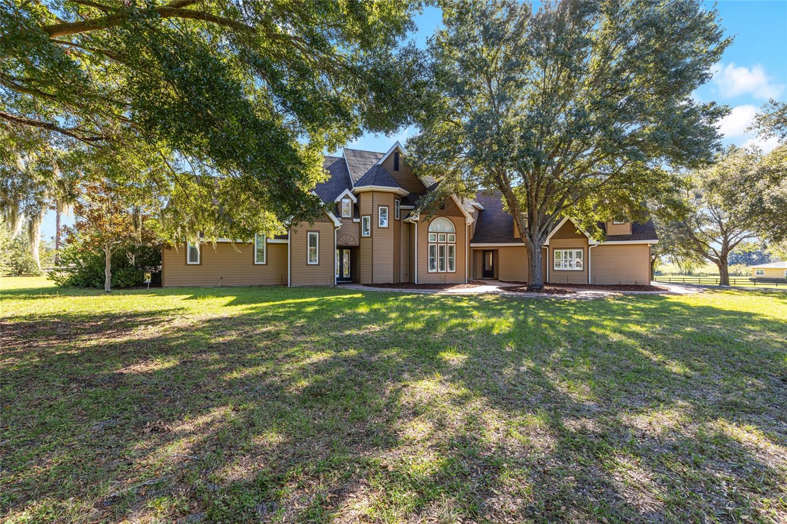 Image 14 of 62 For 997 63rd Court