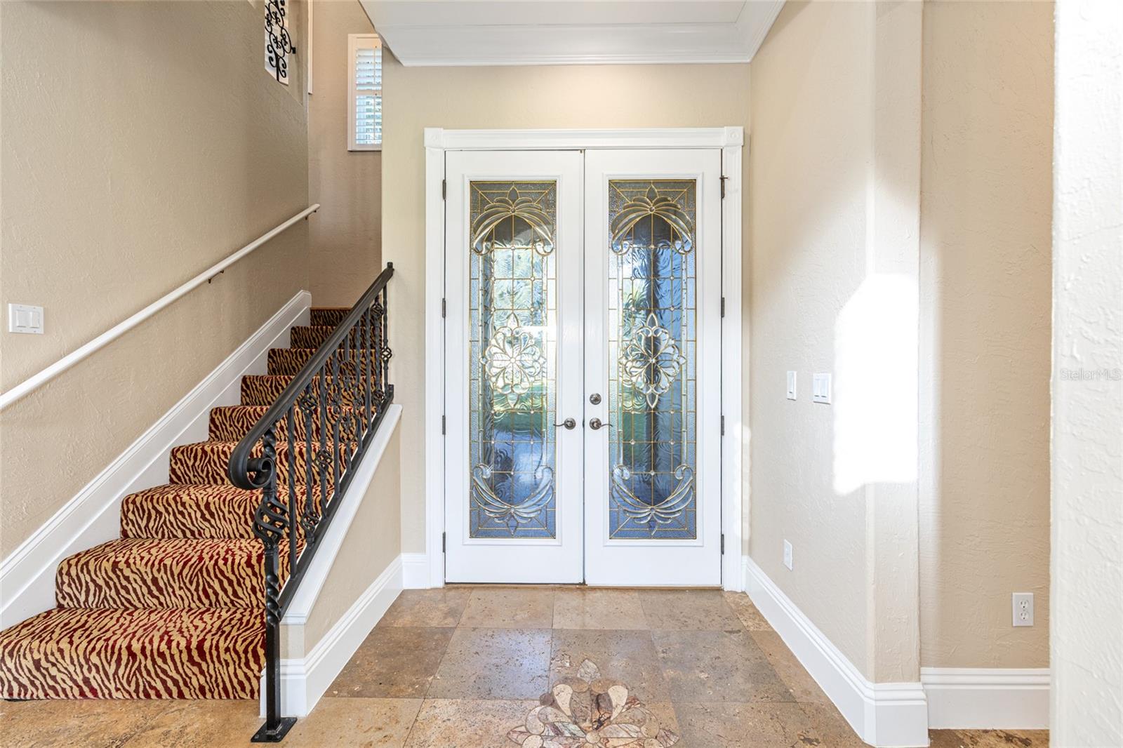 Image 17 of 62 For 997 63rd Court