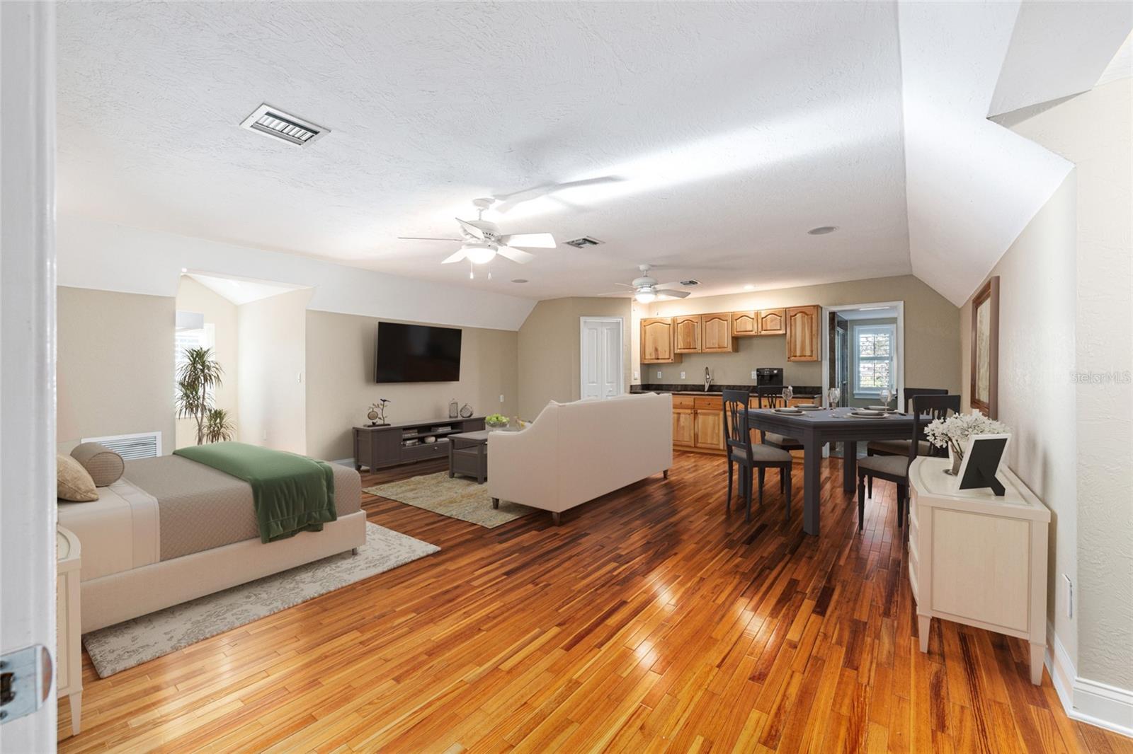 Image 45 of 62 For 997 63rd Court