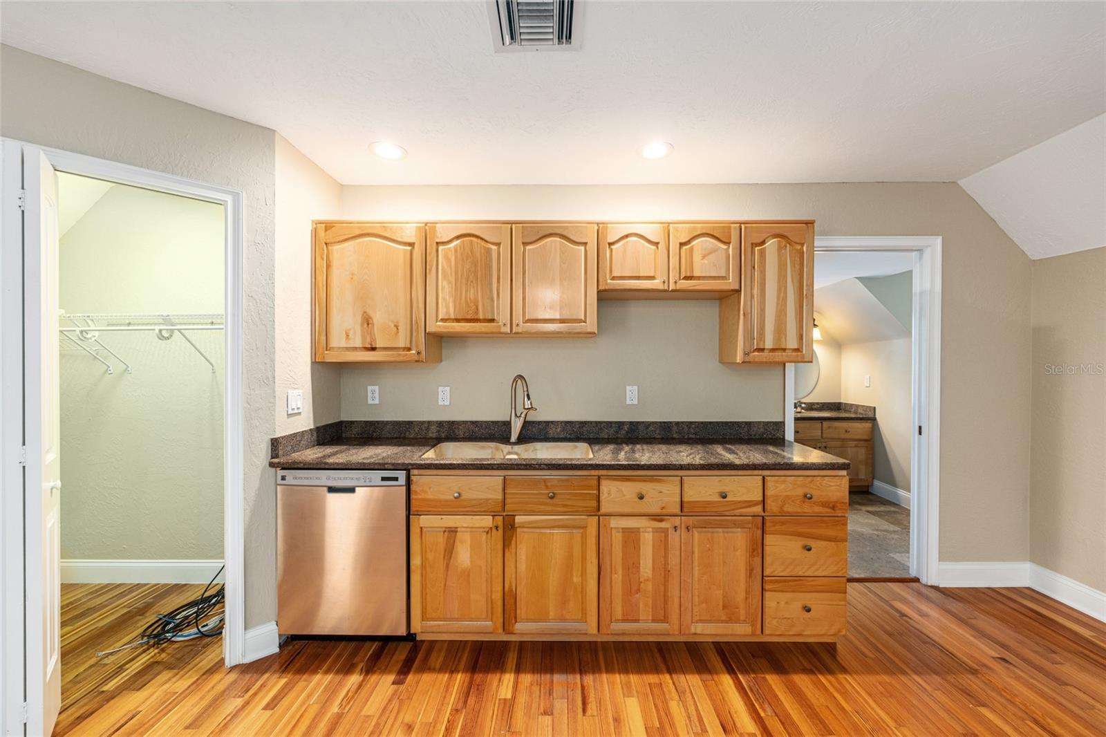 Image 46 of 62 For 997 63rd Court