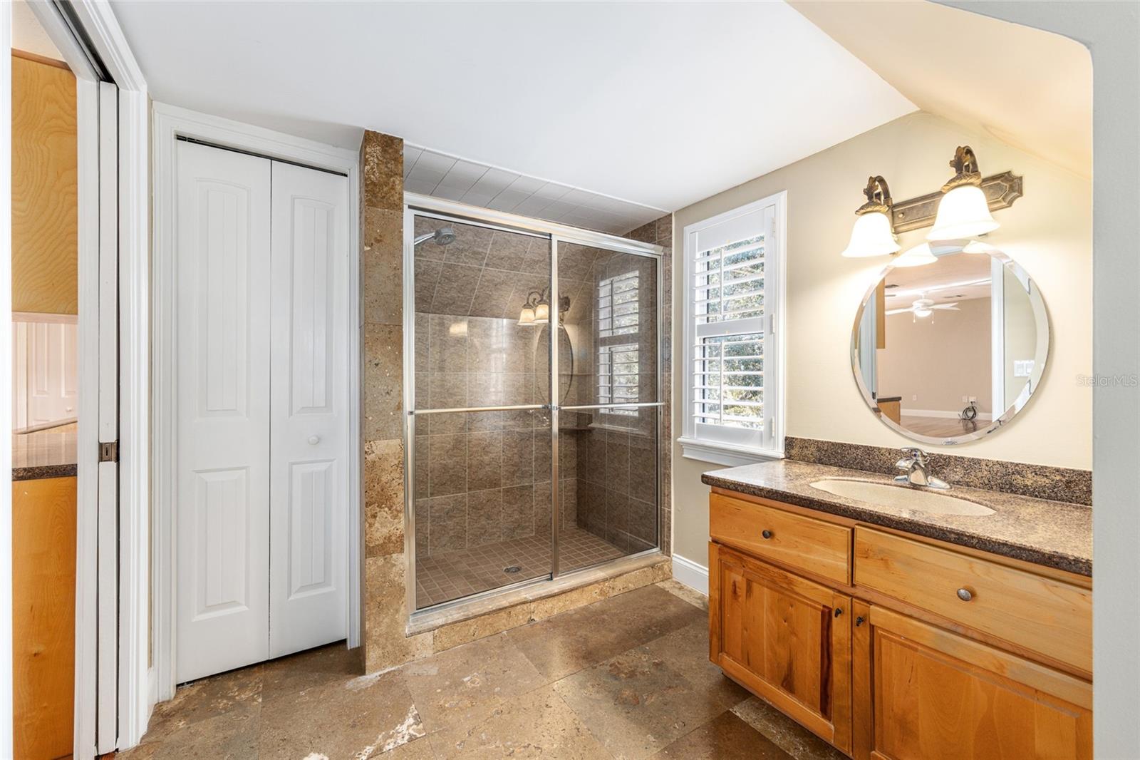 Image 48 of 62 For 997 63rd Court