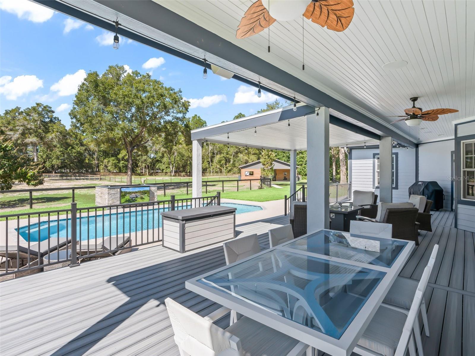 Image 34 of 56 For 10571 8th Lane