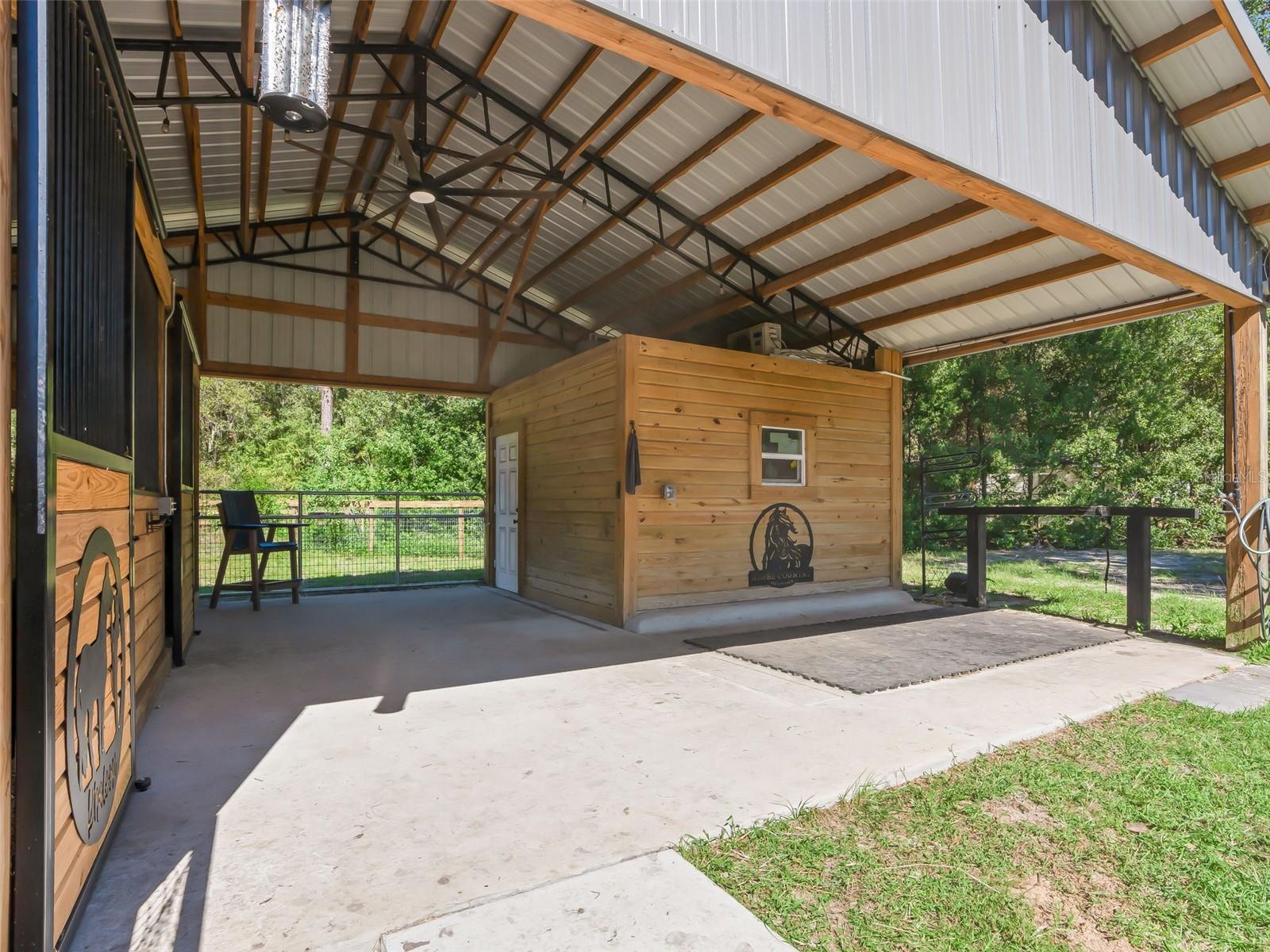 Image 41 of 56 For 10571 8th Lane