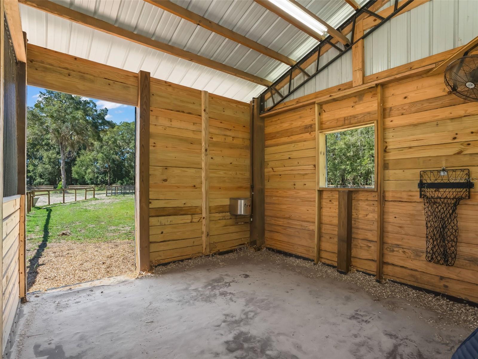 Image 43 of 56 For 10571 8th Lane