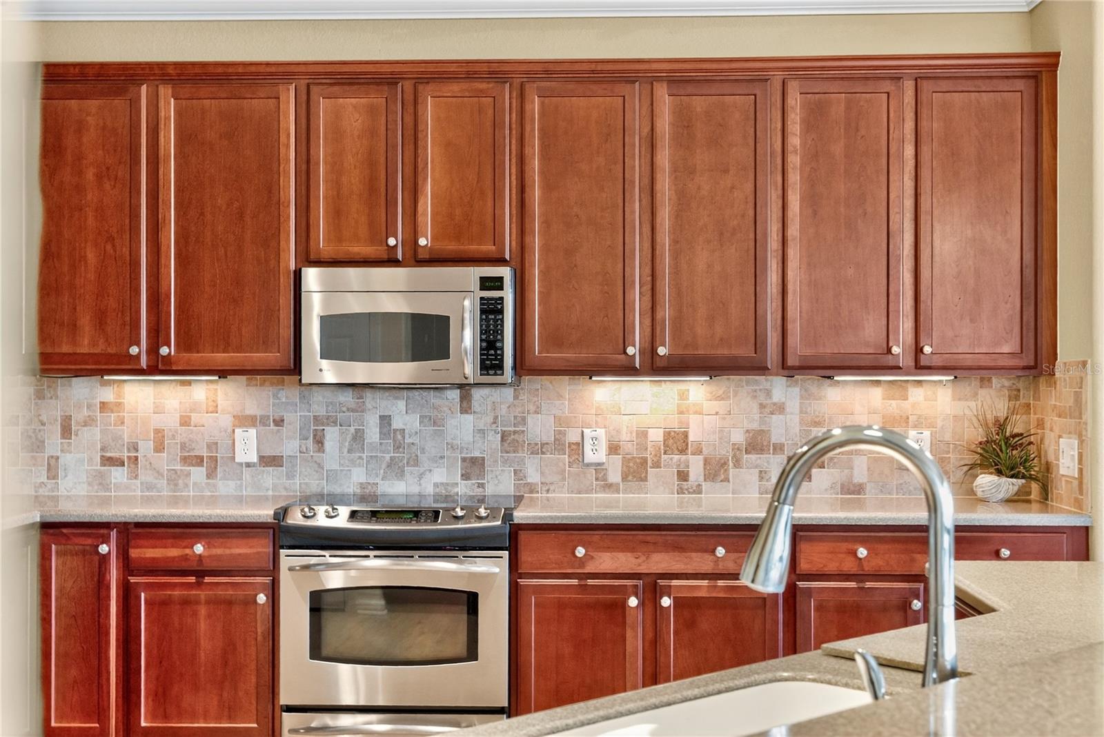 Image 34 of 81 For 9443 71st Loop