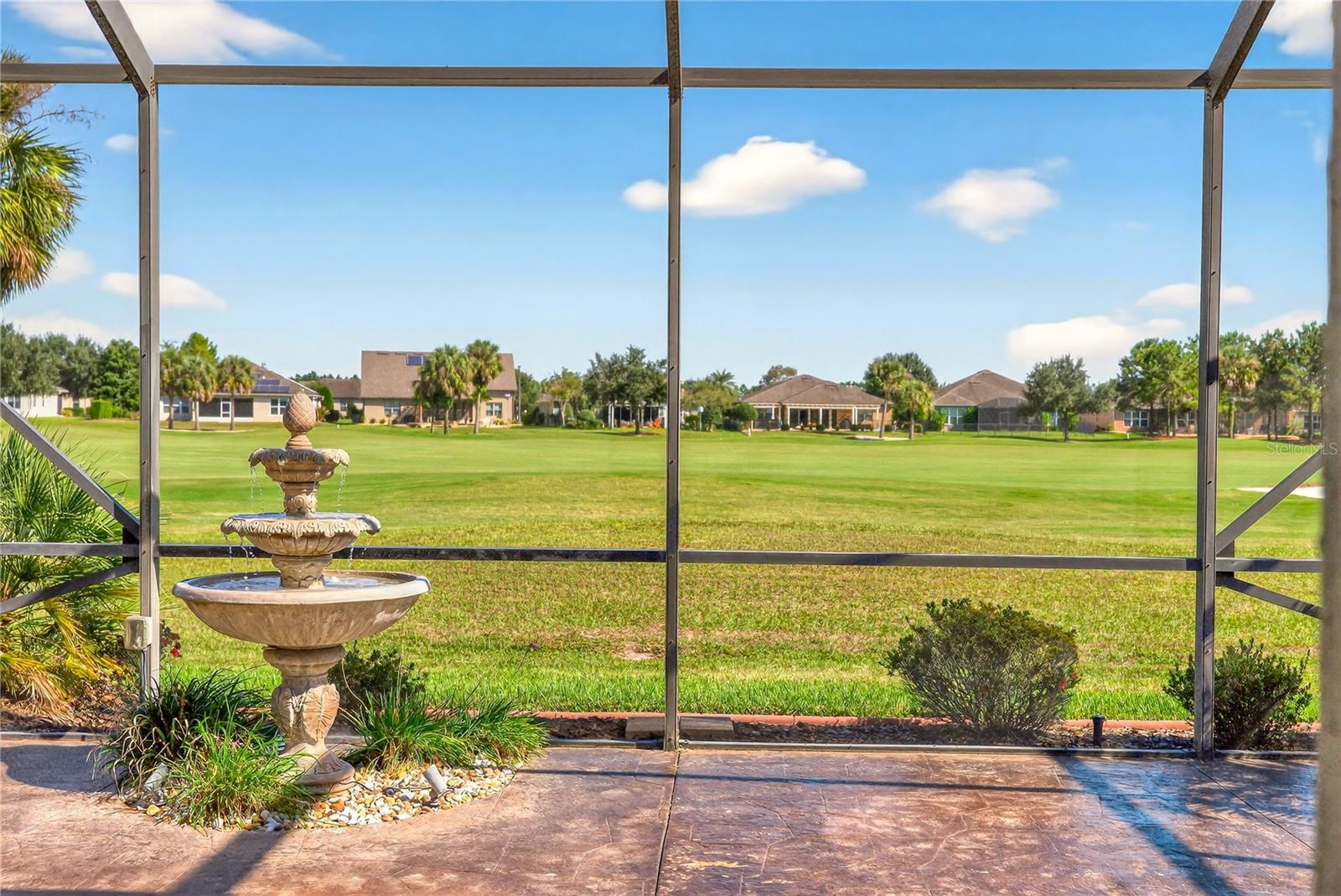 Image 71 of 81 For 9443 71st Loop