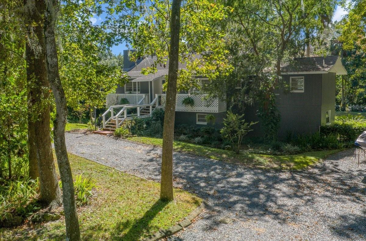 Image 12 of 84 For 430 43rd Place