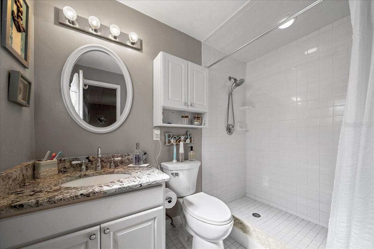 Image 47 of 84 For 430 43rd Place