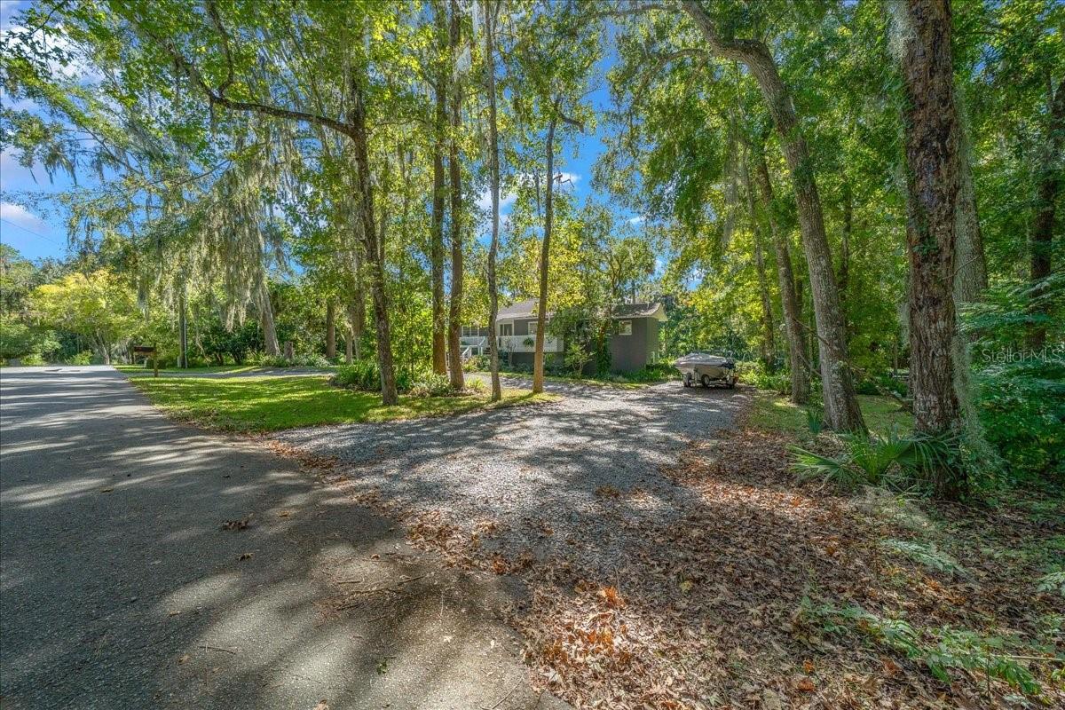 Image 8 of 84 For 430 43rd Place