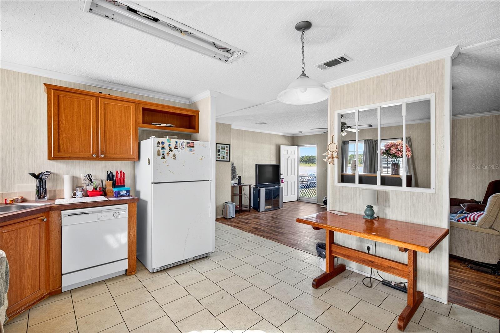 Image 11 of 39 For 12825 115th Avenue