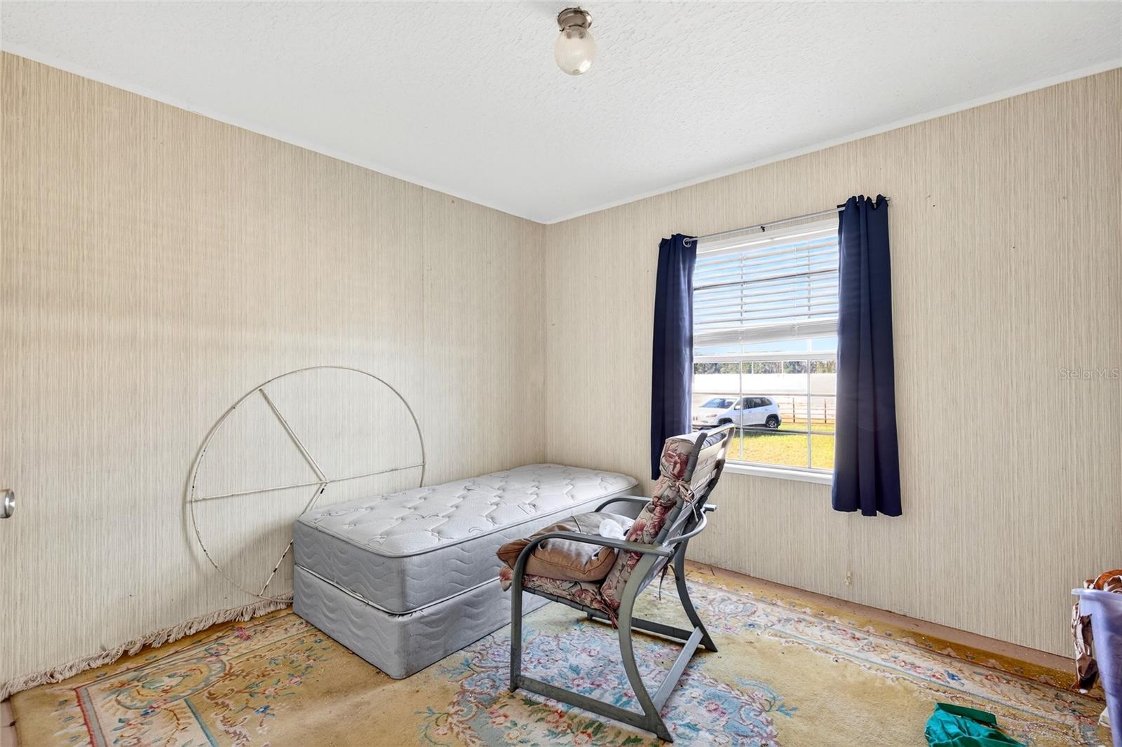 Image 24 of 39 For 12825 115th Avenue