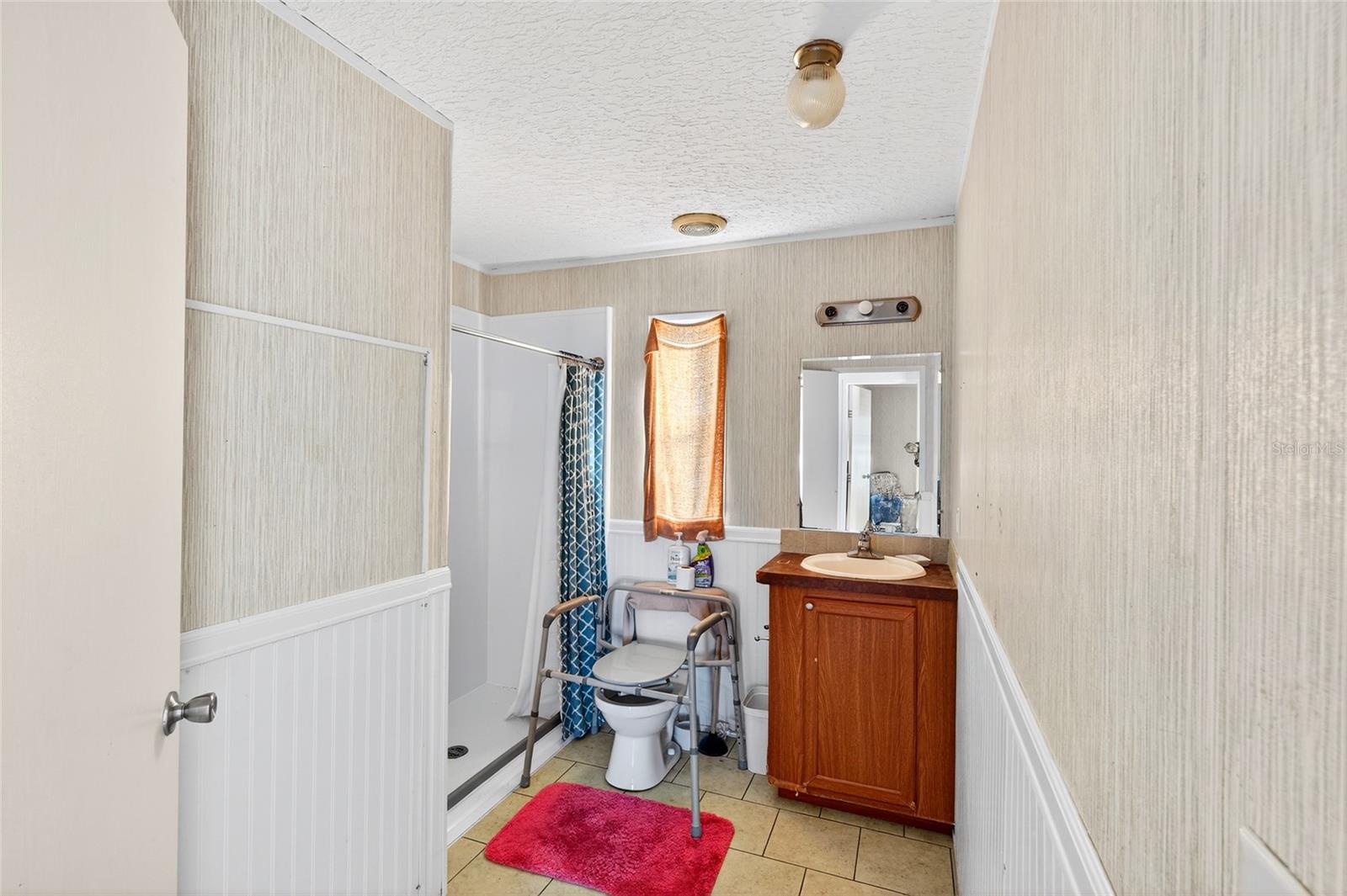 Image 27 of 39 For 12825 115th Avenue