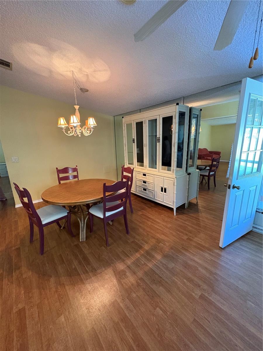 Image 8 of 16 For 1222 Zapata Place