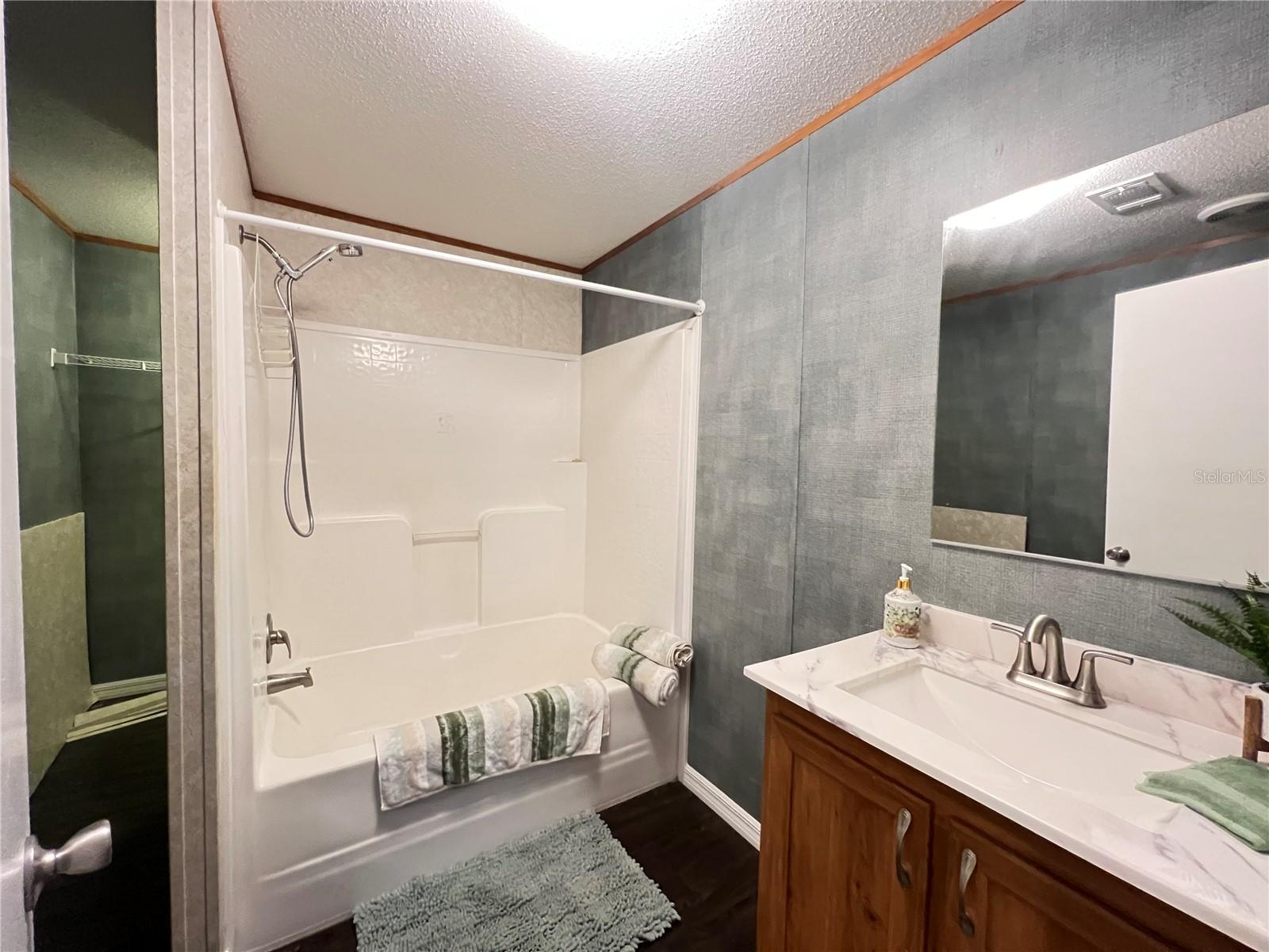 Image 19 of 33 For 10 69th Avenue