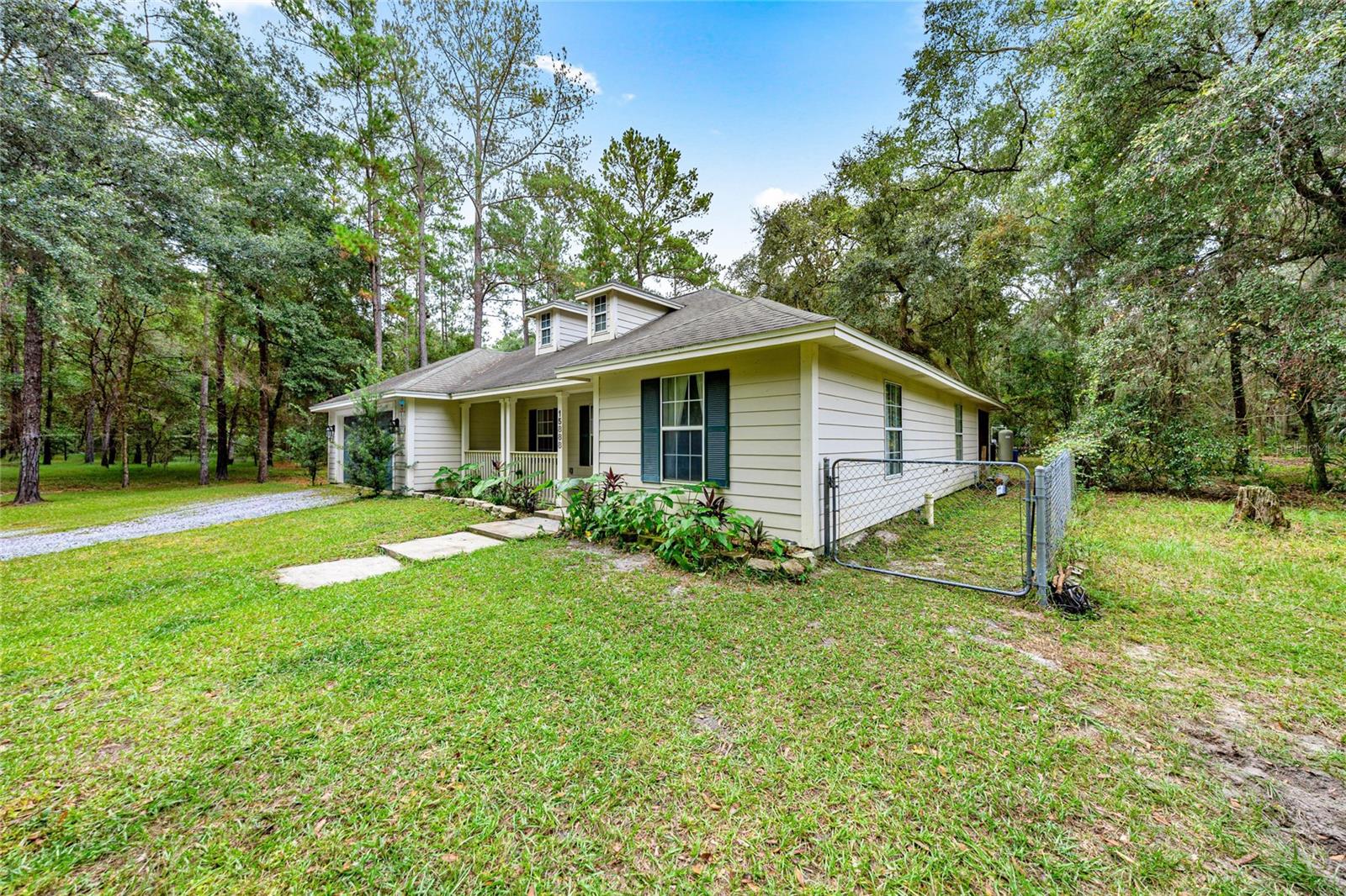 Image 2 of 33 For 15888 152nd Avenue