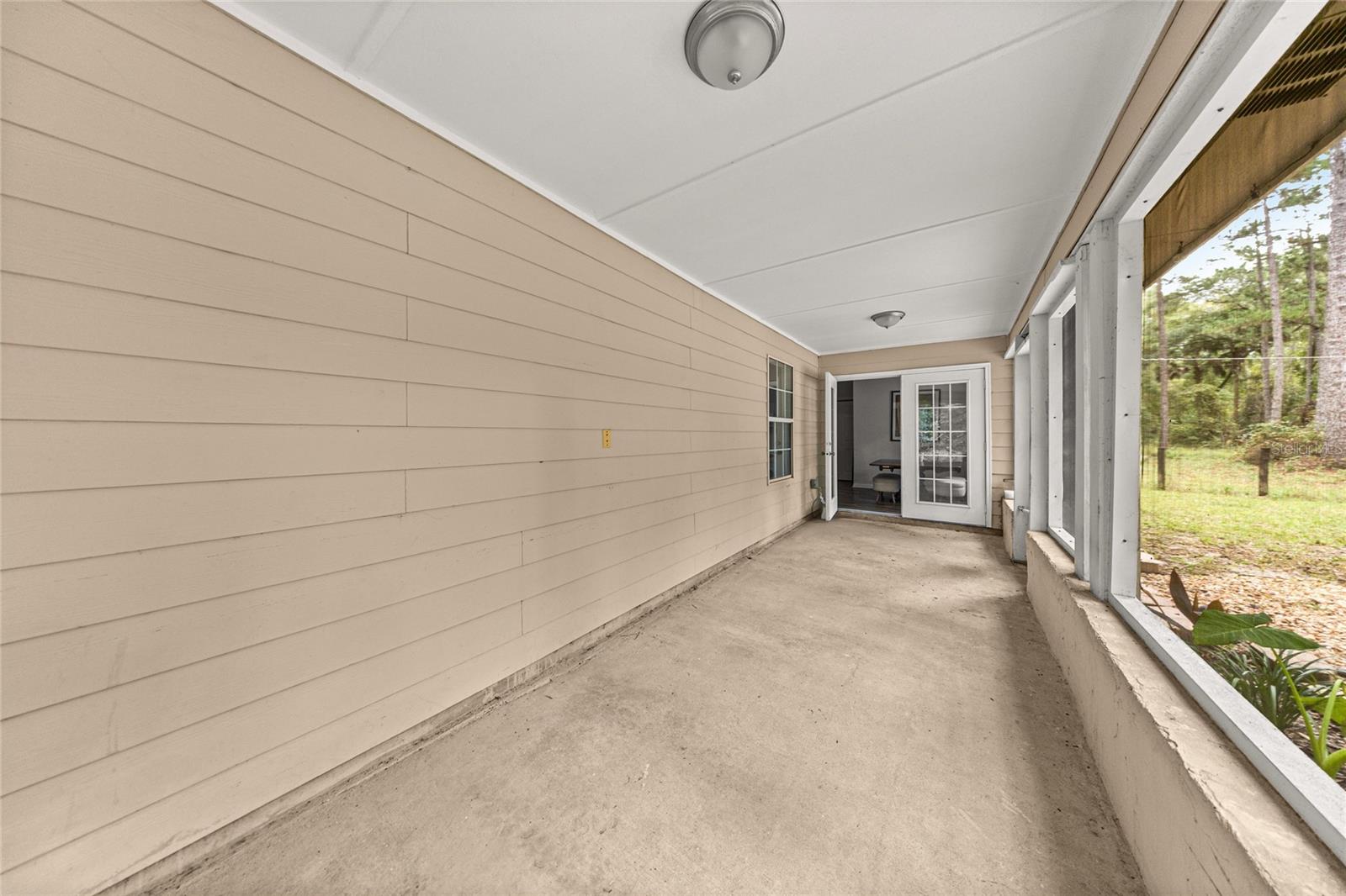 Image 26 of 33 For 15888 152nd Avenue