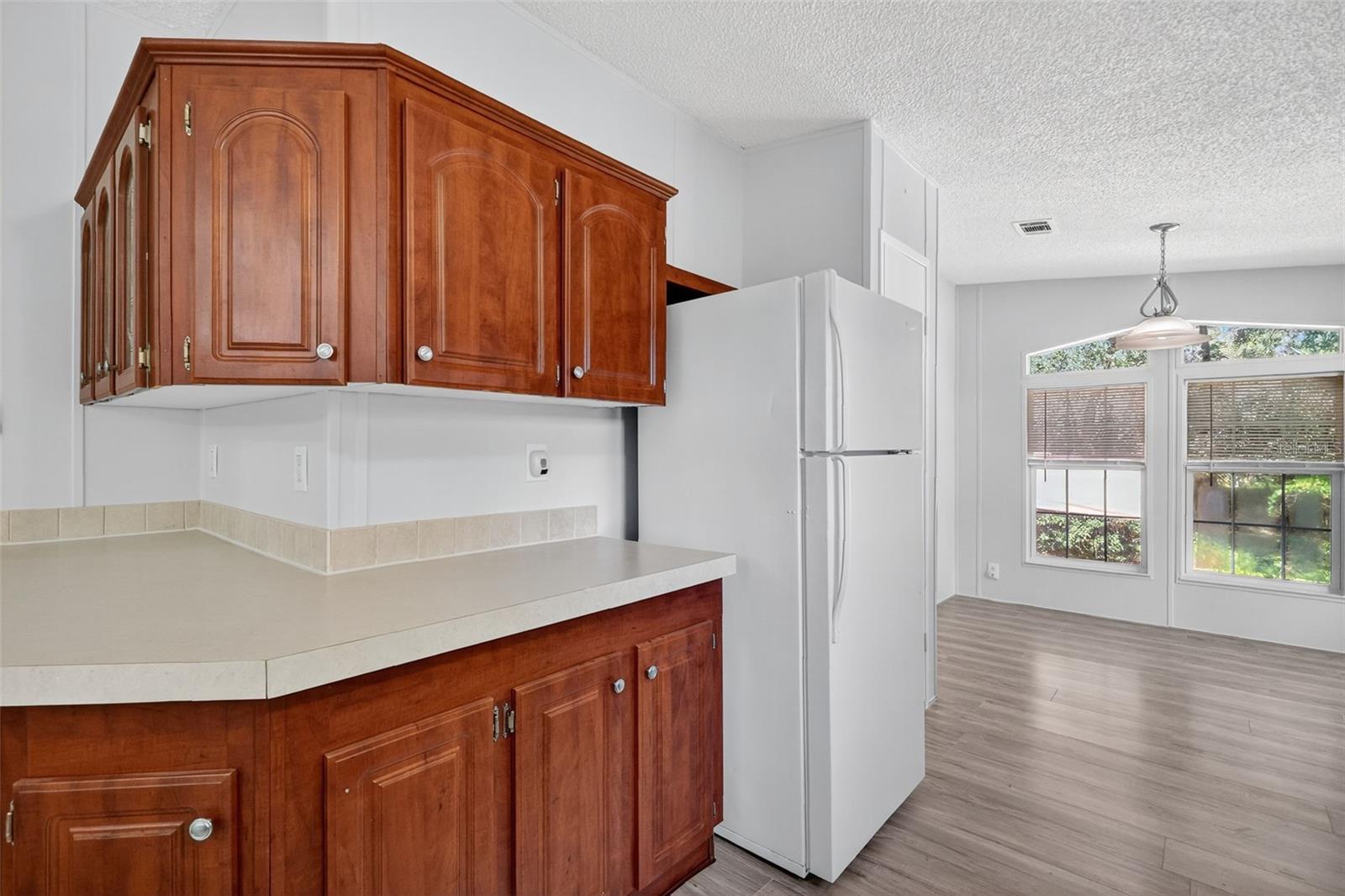 Image 10 of 33 For 5841 164th Avenue