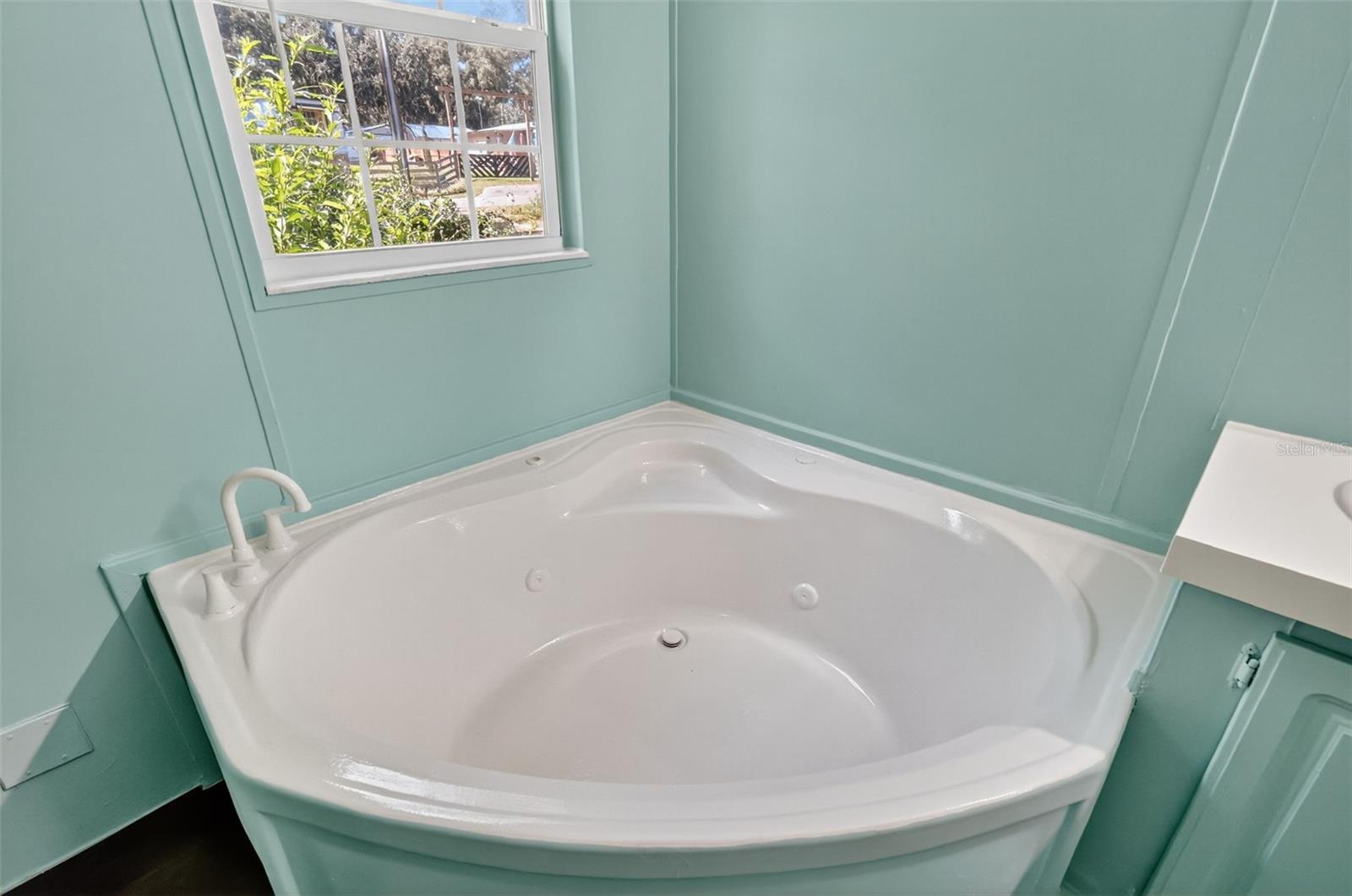 Image 15 of 33 For 5841 164th Avenue