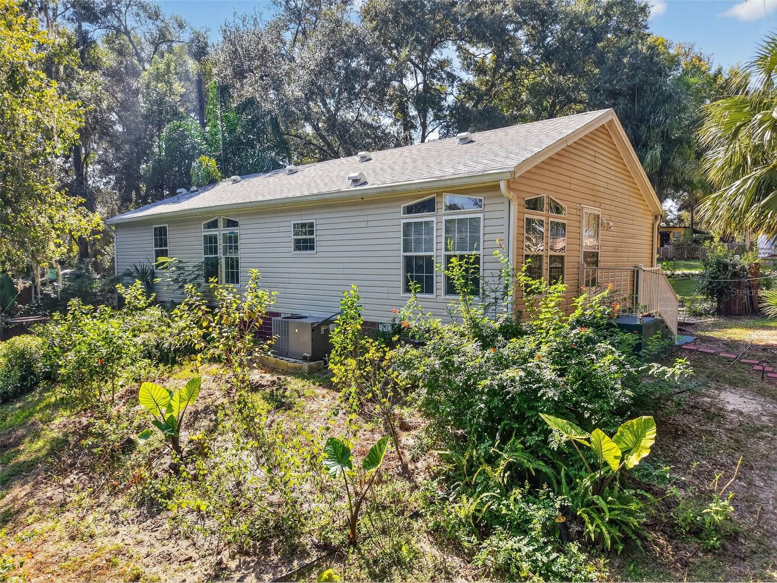 Image 27 of 33 For 5841 164th Avenue