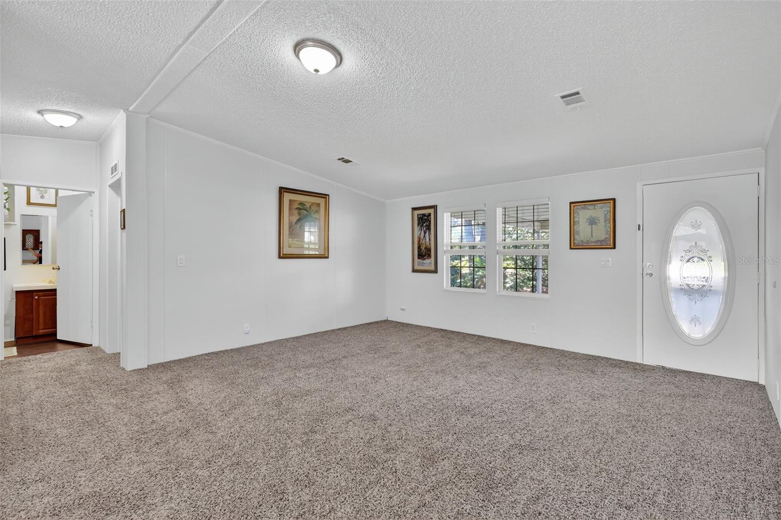 Image 5 of 33 For 5841 164th Avenue