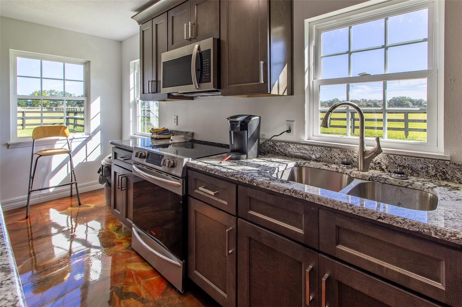 Image 22 of 86 For 20221 5th Place