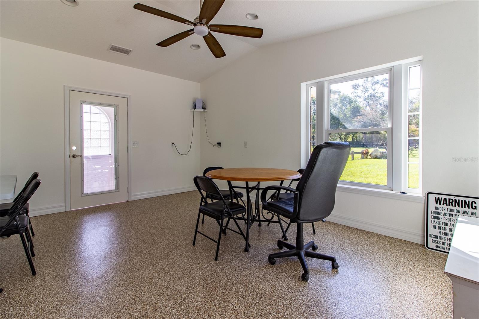 Image 26 of 86 For 20221 5th Place