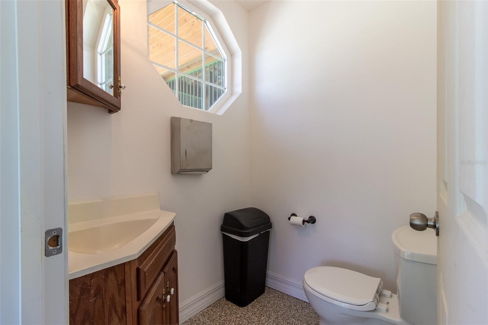 Image 27 of 86 For 20221 5th Place