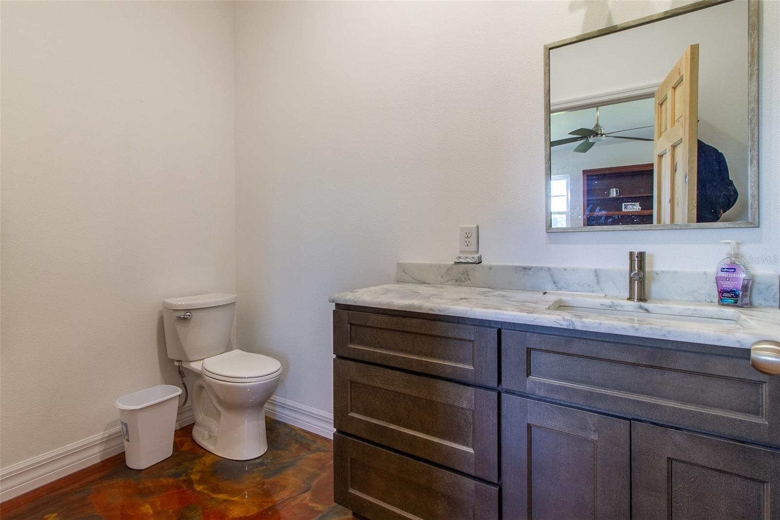 Image 30 of 86 For 20221 5th Place