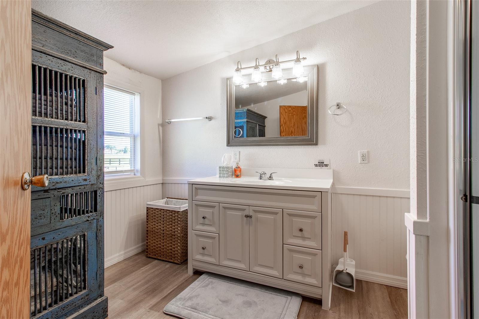 Image 49 of 86 For 20221 5th Place