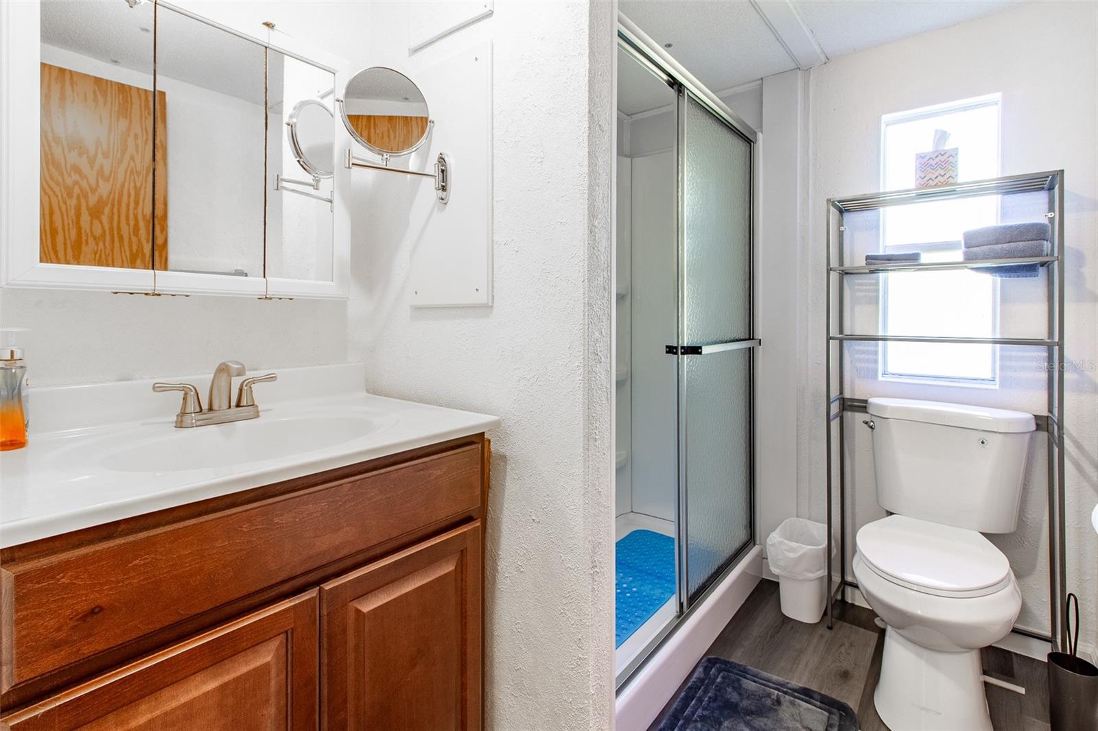 Image 56 of 86 For 20221 5th Place