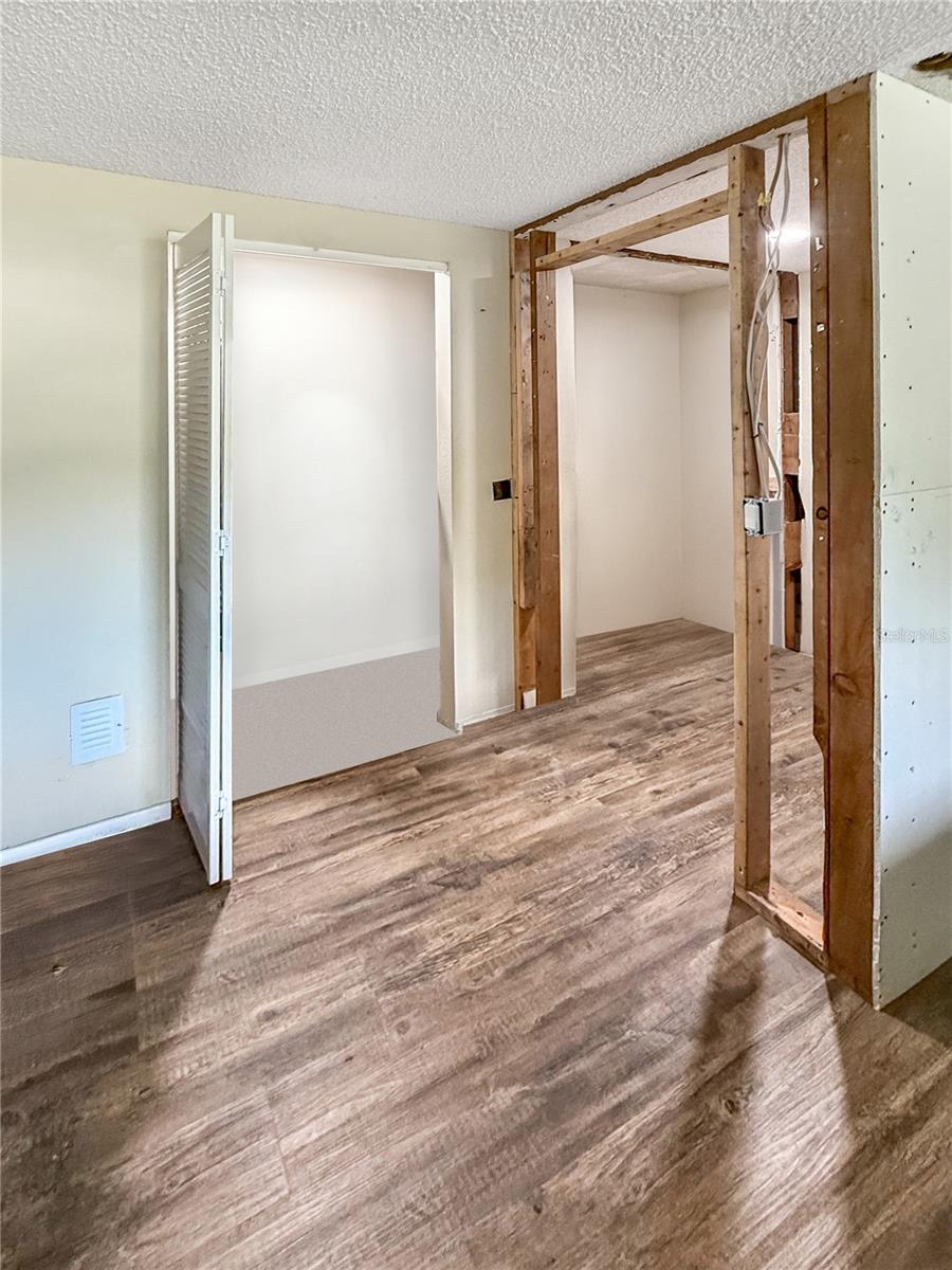 Image 22 of 40 For 1328 36th Street