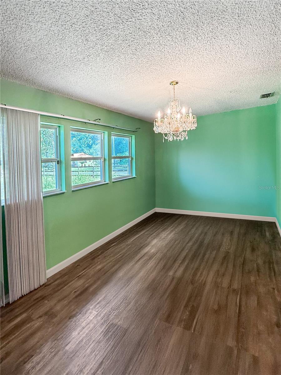 Image 5 of 40 For 1328 36th Street