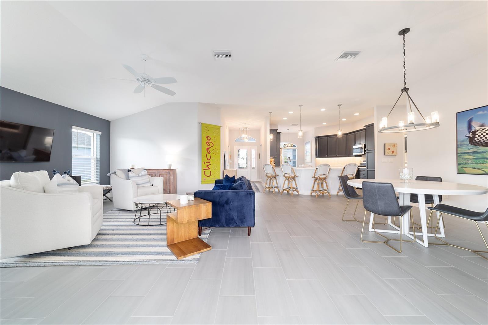 Image 15 of 64 For 3753 Coyne Loop