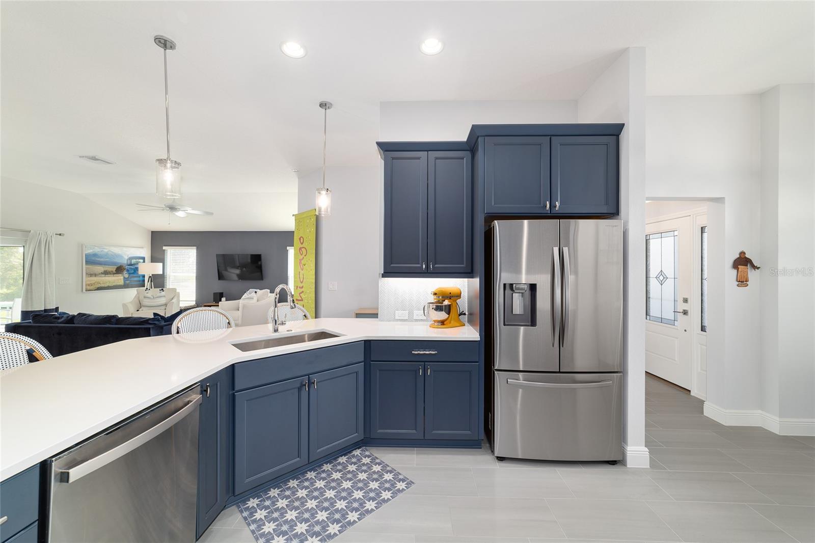 Image 23 of 64 For 3753 Coyne Loop