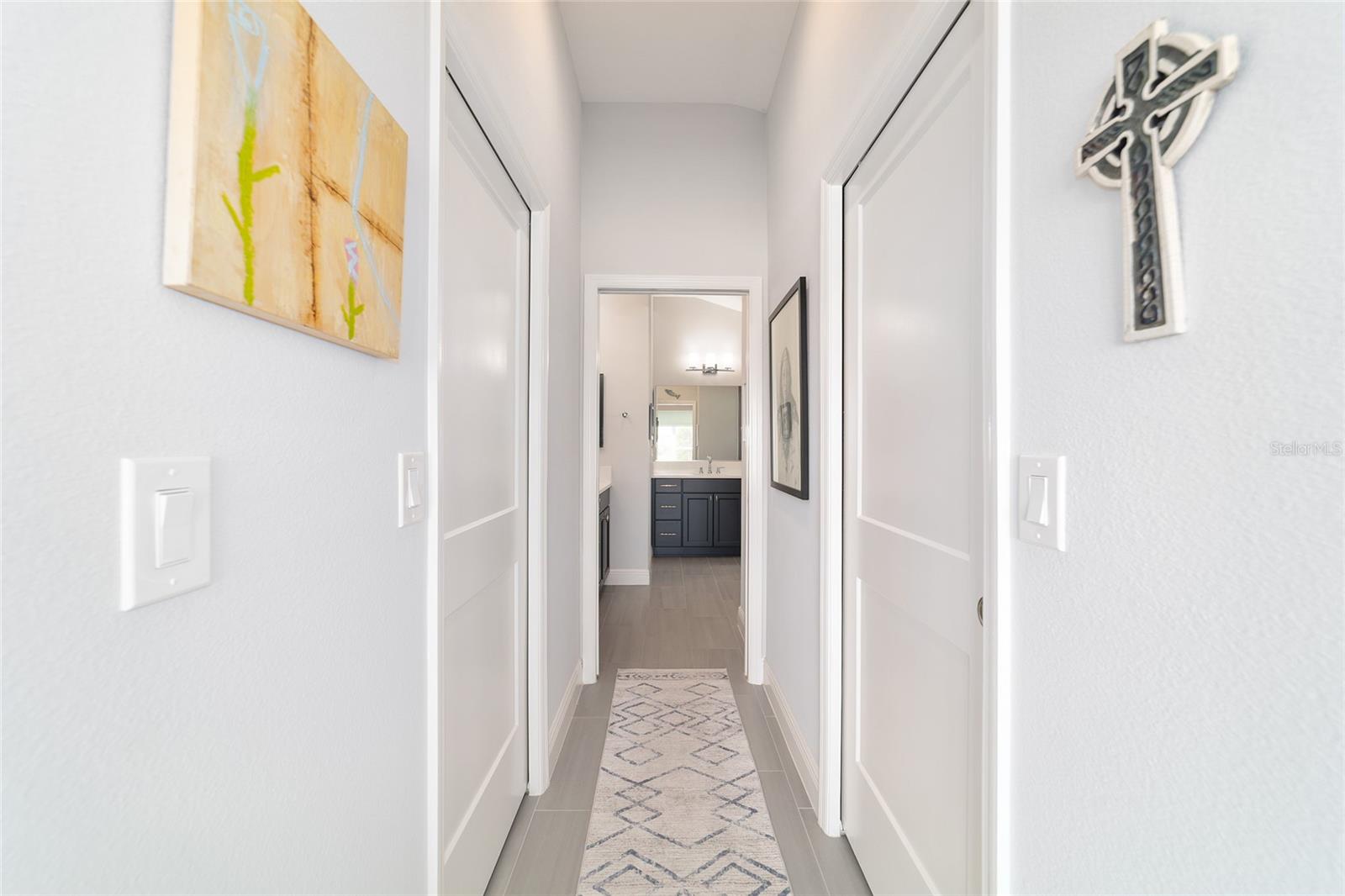 Image 32 of 64 For 3753 Coyne Loop