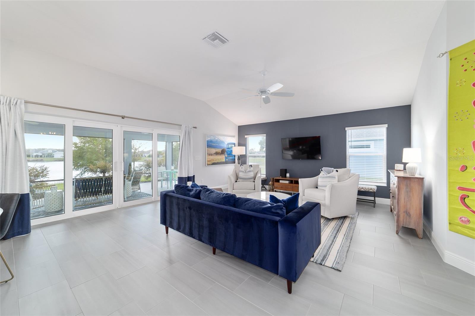 Image 9 of 64 For 3753 Coyne Loop