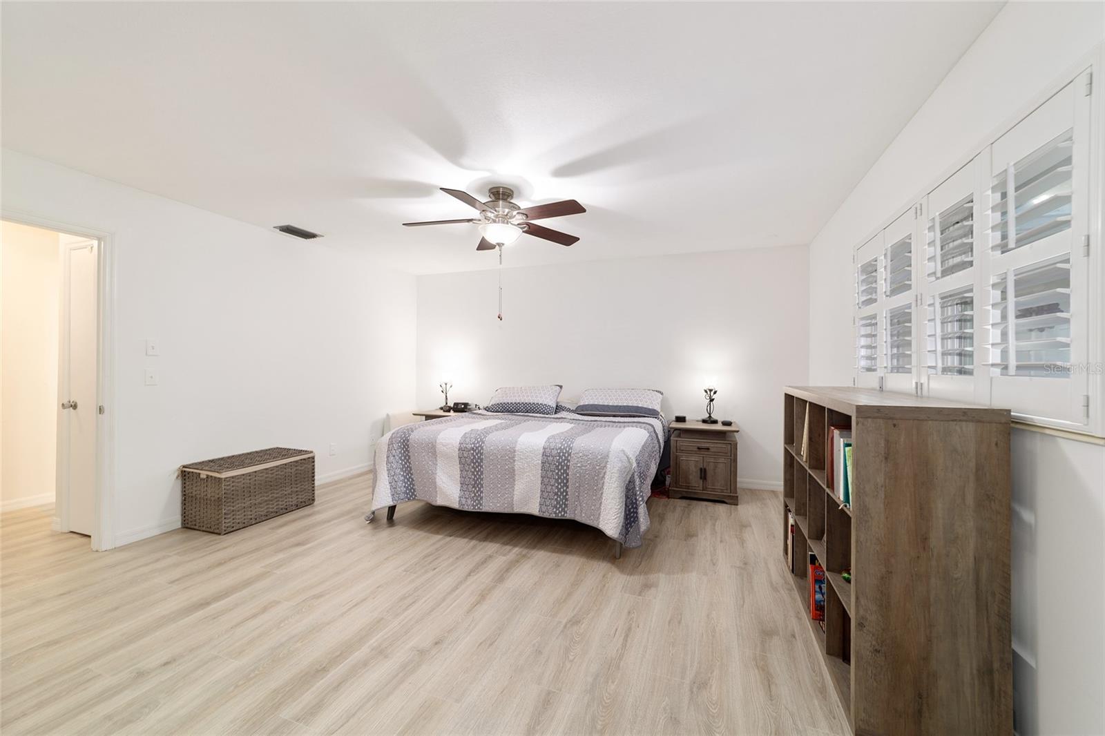 Image 21 of 34 For 8848 96th Lane B