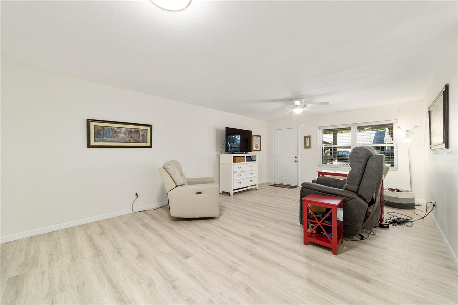 Image 6 of 34 For 8848 96th Lane B