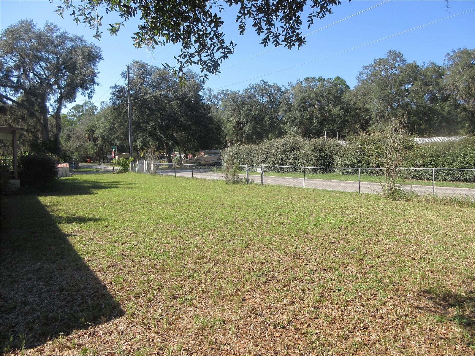 Image 19 of 87 For 11570 19th Street