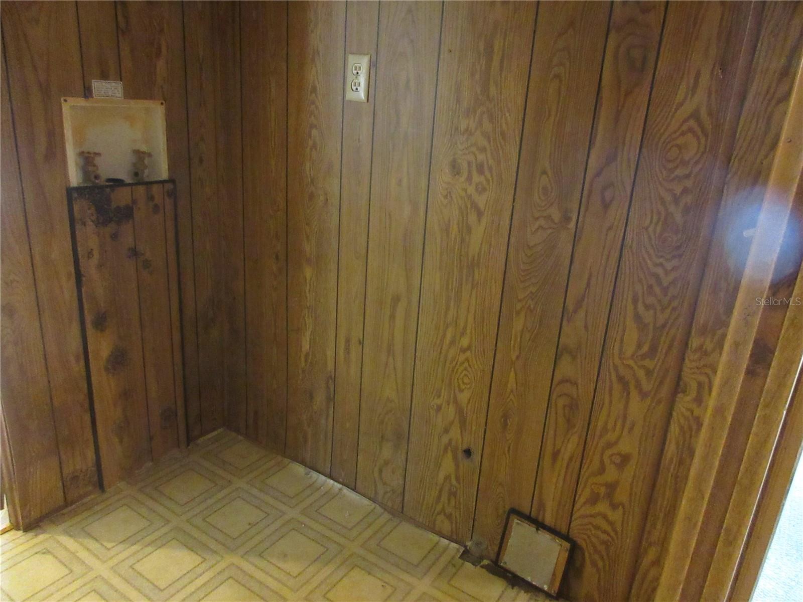 Image 45 of 87 For 11570 19th Street