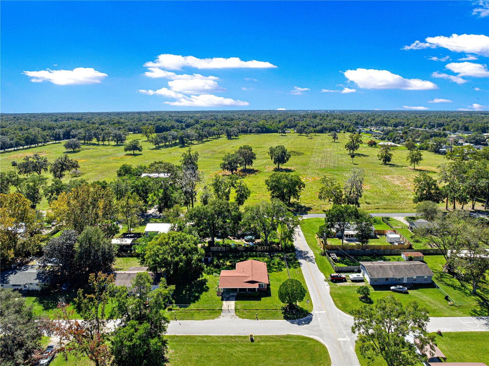 Image 37 of 44 For 900 43rd Street