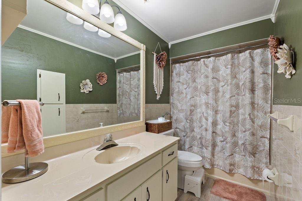 Image 12 of 21 For 20560 92nd Lane