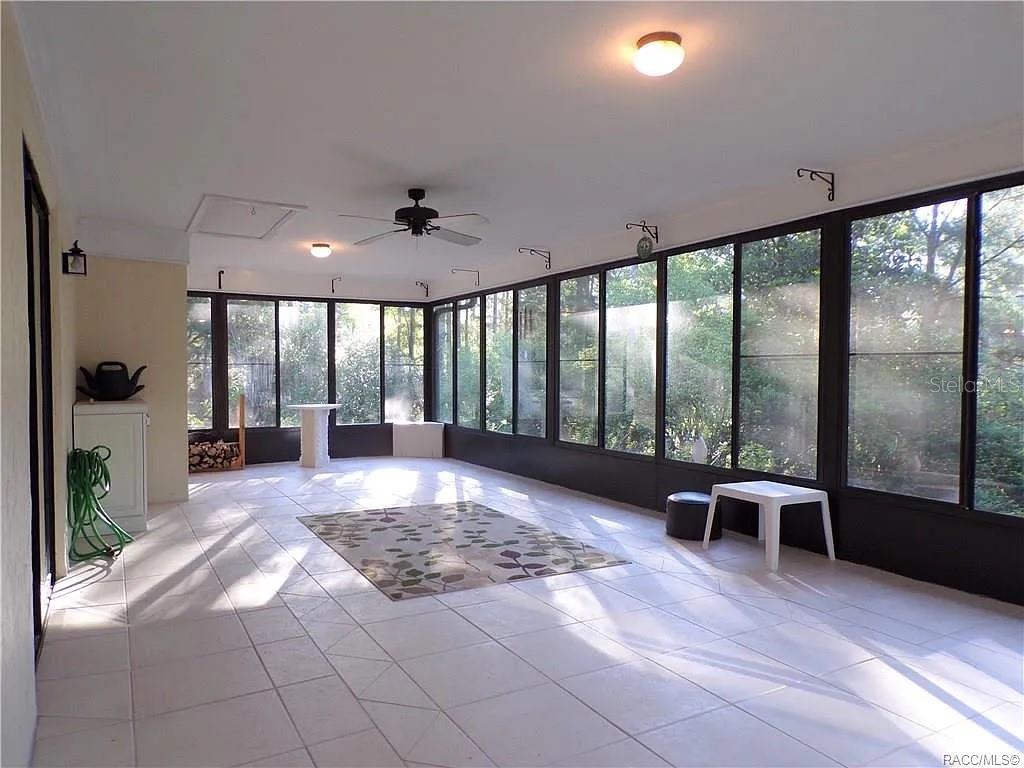 Image 15 of 21 For 20560 92nd Lane