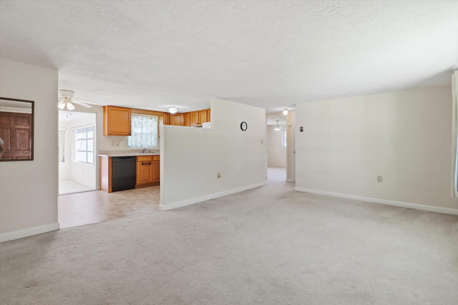 Image 5 of 35 For 11 Roosevelt Boulevard