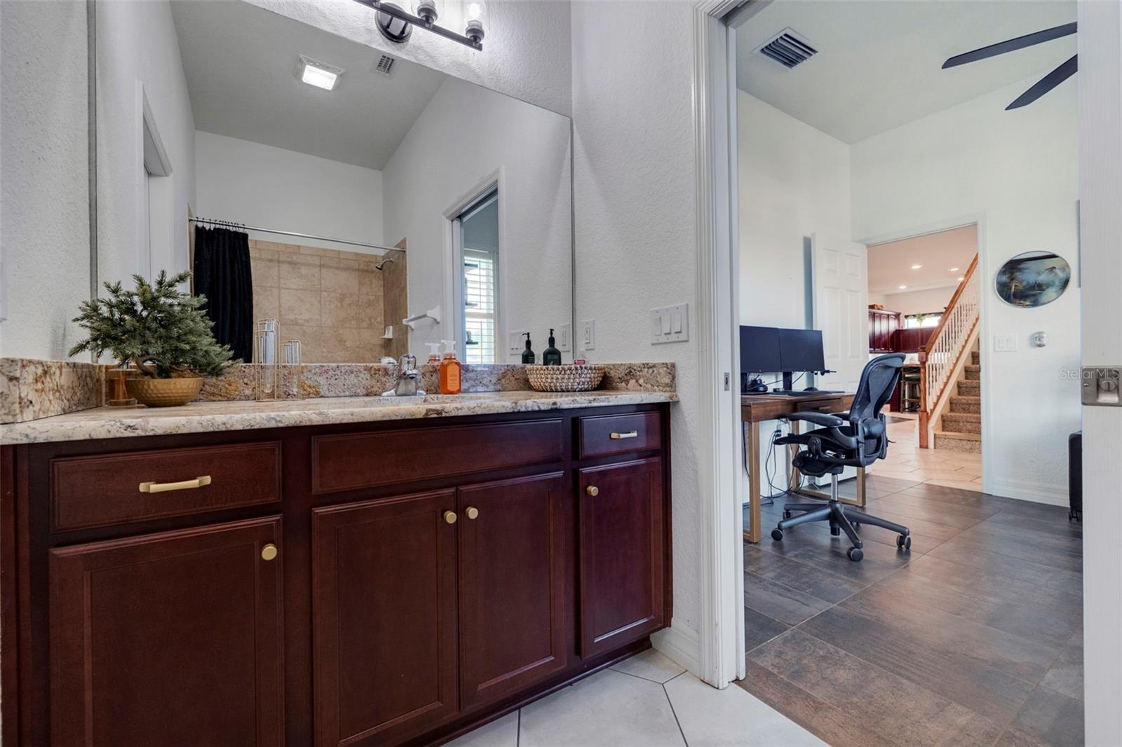 Image 11 of 41 For 205 Bengal Circle